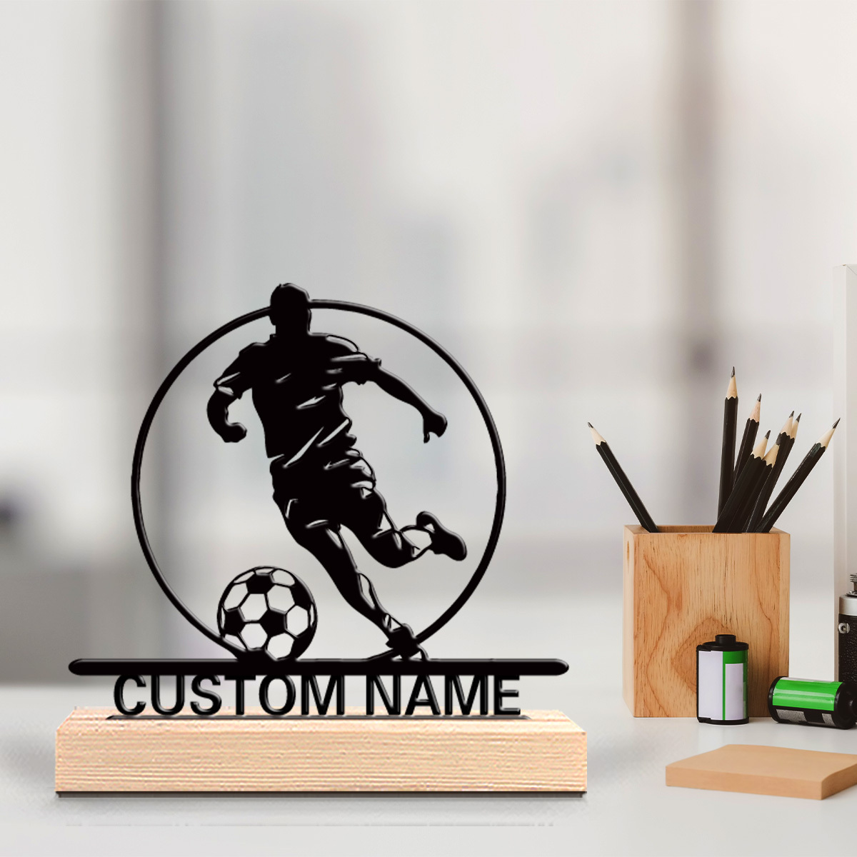 Office Furniture Direct - Patung Logam Pemain Sepak Bola Custom
